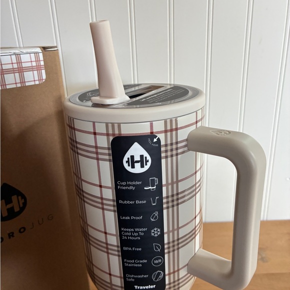 Hydrojug Blair plaid 40oz Traveler NWT - 2025 Fall Collection - Picture 3 of 4